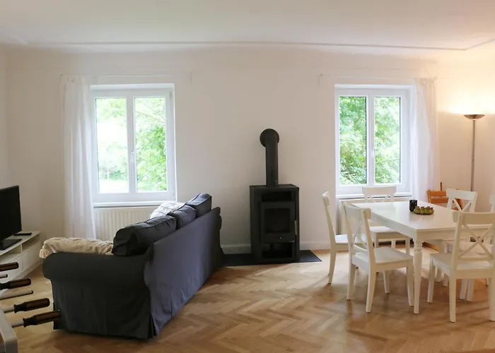 Tinymoon * Feldbach (Styria)