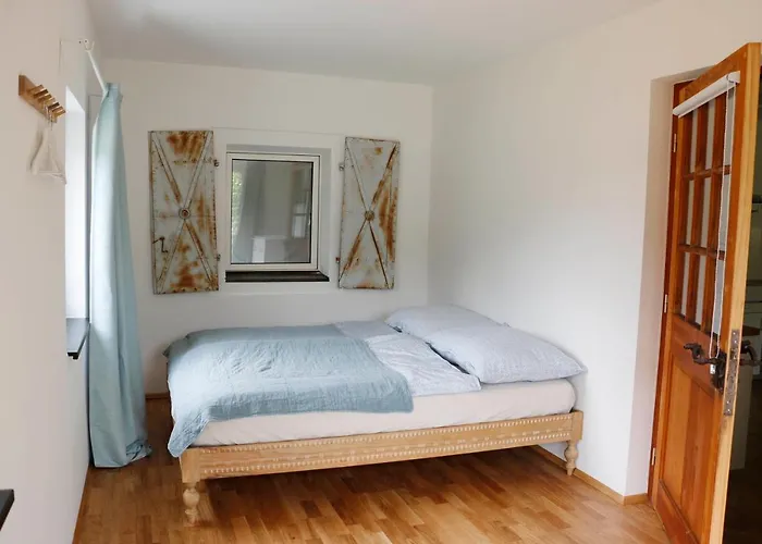 Tinymoon * Feldbach (Styria)